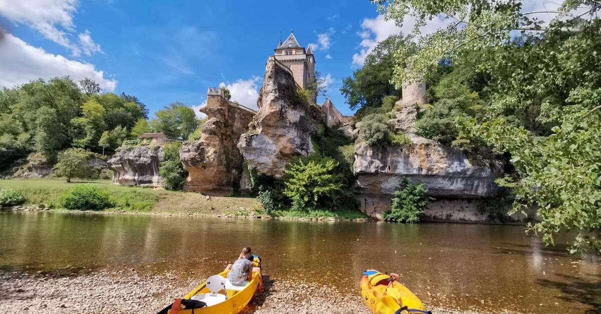 Saint Léon sur Vézère